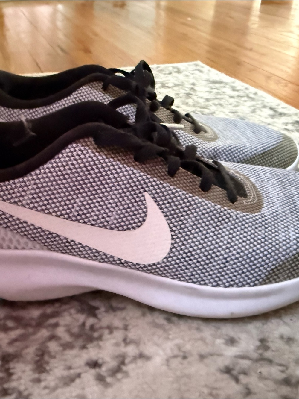 Nike Women's Gray and White Knit Running Shoes